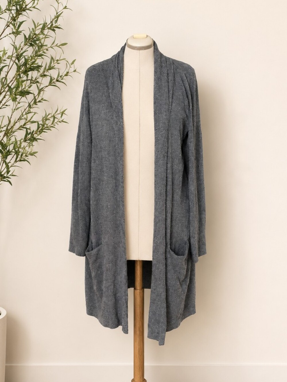 Barefoot Dreams Bamboo Chic Cozychic Lite Essential Long Cardigan Gray Plus 1X